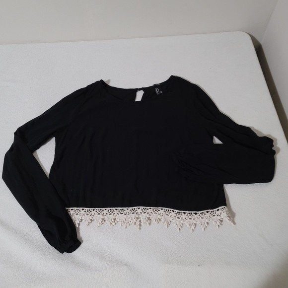 Forever 21 Long sleeve boho crop top crochet lace trim black & white S - Picture 6 of 10
